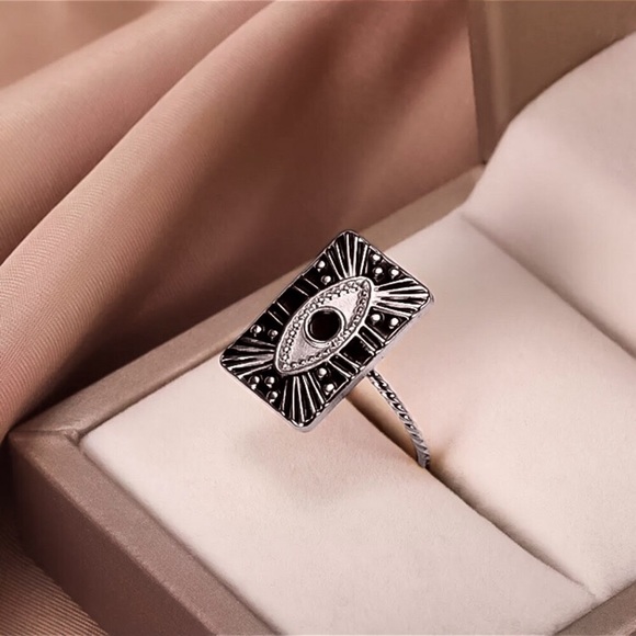 ⚜️[𝟯/$𝟭𝟴]⚜️Silver Evil Eye Rectangular Adjustable Ring NEW - Picture 2 of 7